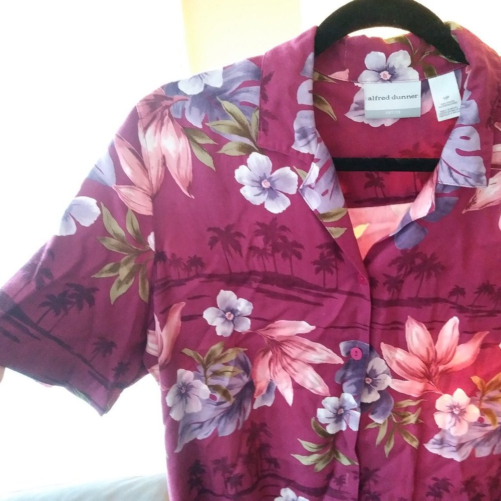 Button up Tropical shirt ~ alfred dunner